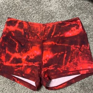 Savage Barbell sz Small Lava red shorts